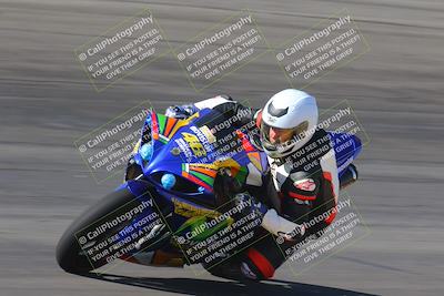 media/Nov-06-2023-Moto Forza (Mon) [[ce023d0744]]/4-Beginner Group/Session 2 (Bowl Tight Speed)/